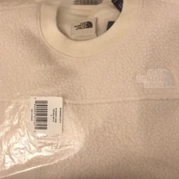 NWT The North Face Sherpa Vintage white pull over crew - Picture 7 of 9